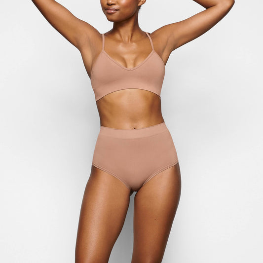 Skims Bralette | Medium Neutral | Small | Soft Smoothing