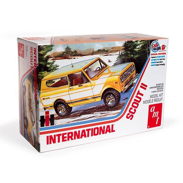 AMT 1/25 1977 International Harvester Scout II Model Kit